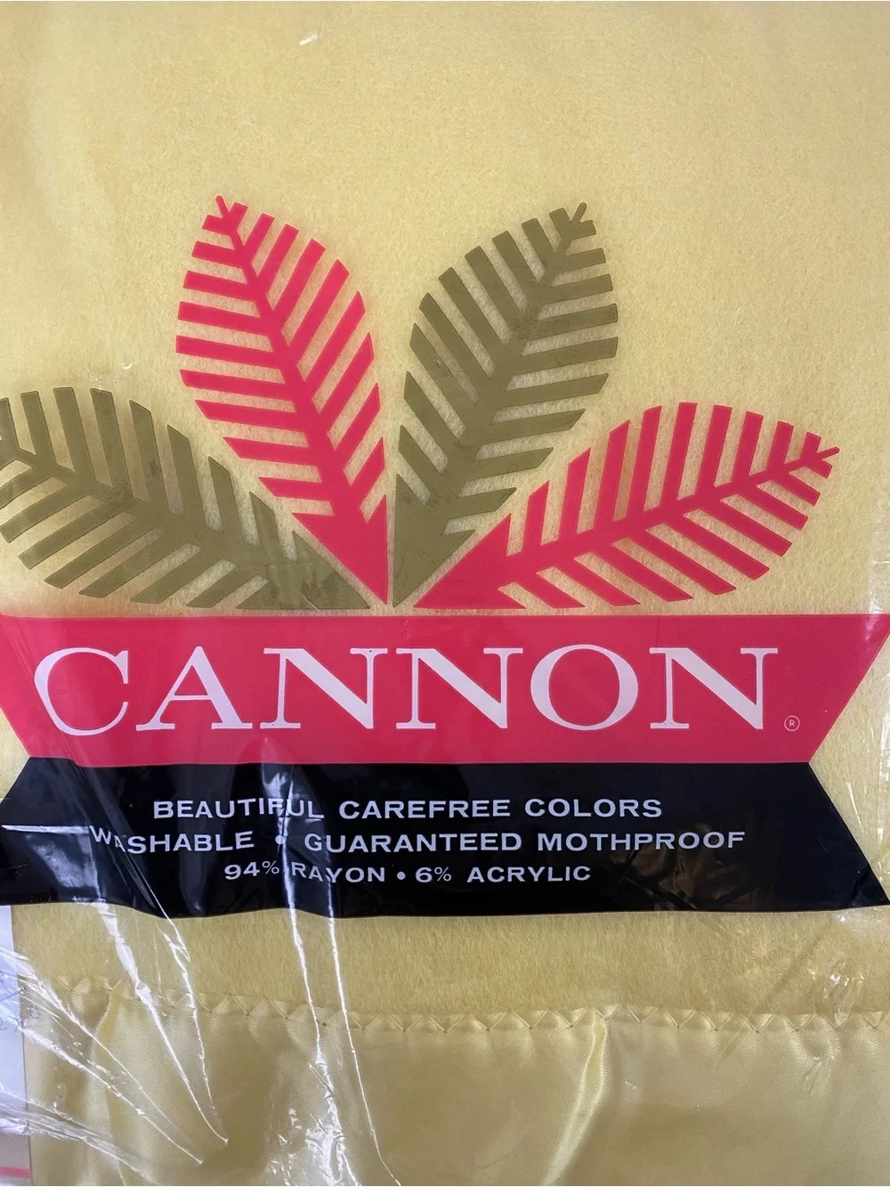 Vintage CANNON Brewster Blanket in Yellow - 72 x 90